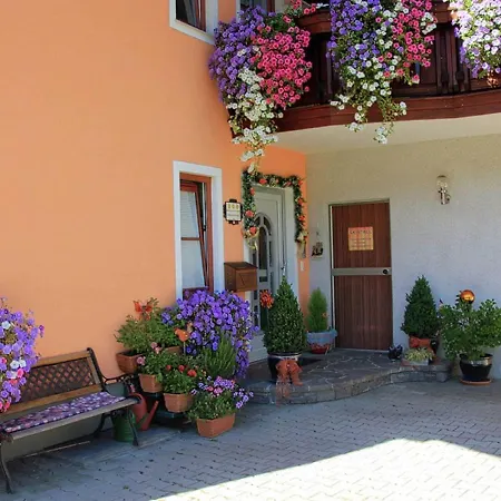 Comfortable Near Nassfeld Apartment