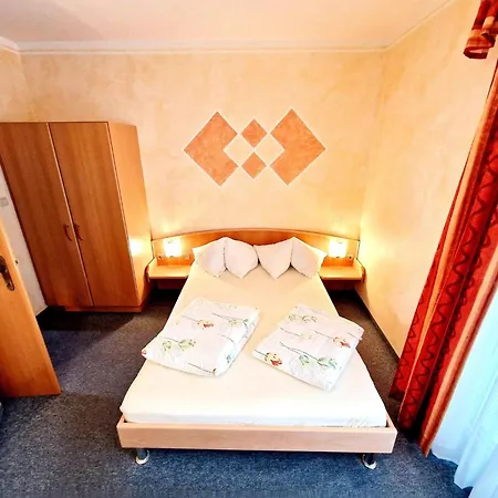 Comfortable Near Nassfeld Apartment